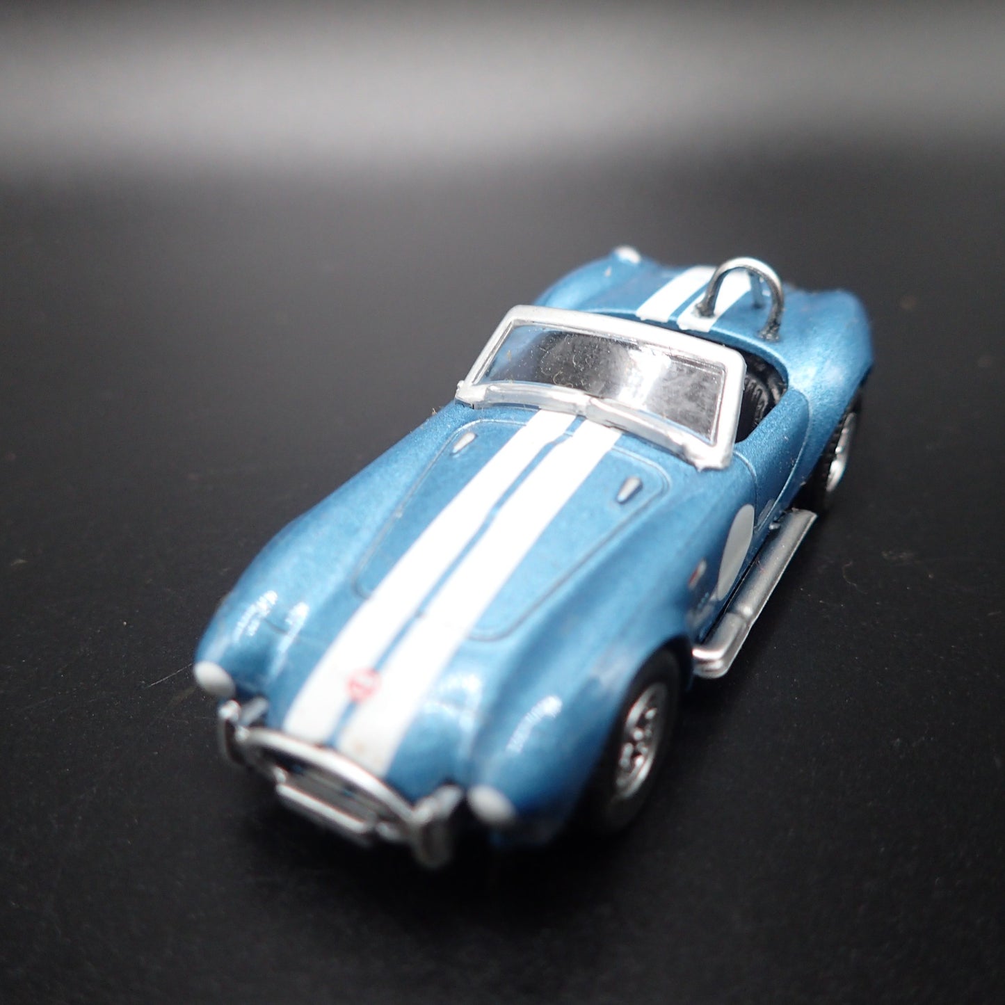 1965 65 SHELBY COBRA 427 S/C  1:64 SCALE COLLECTIBLE DIORAMA DIECAST MODEL CAR