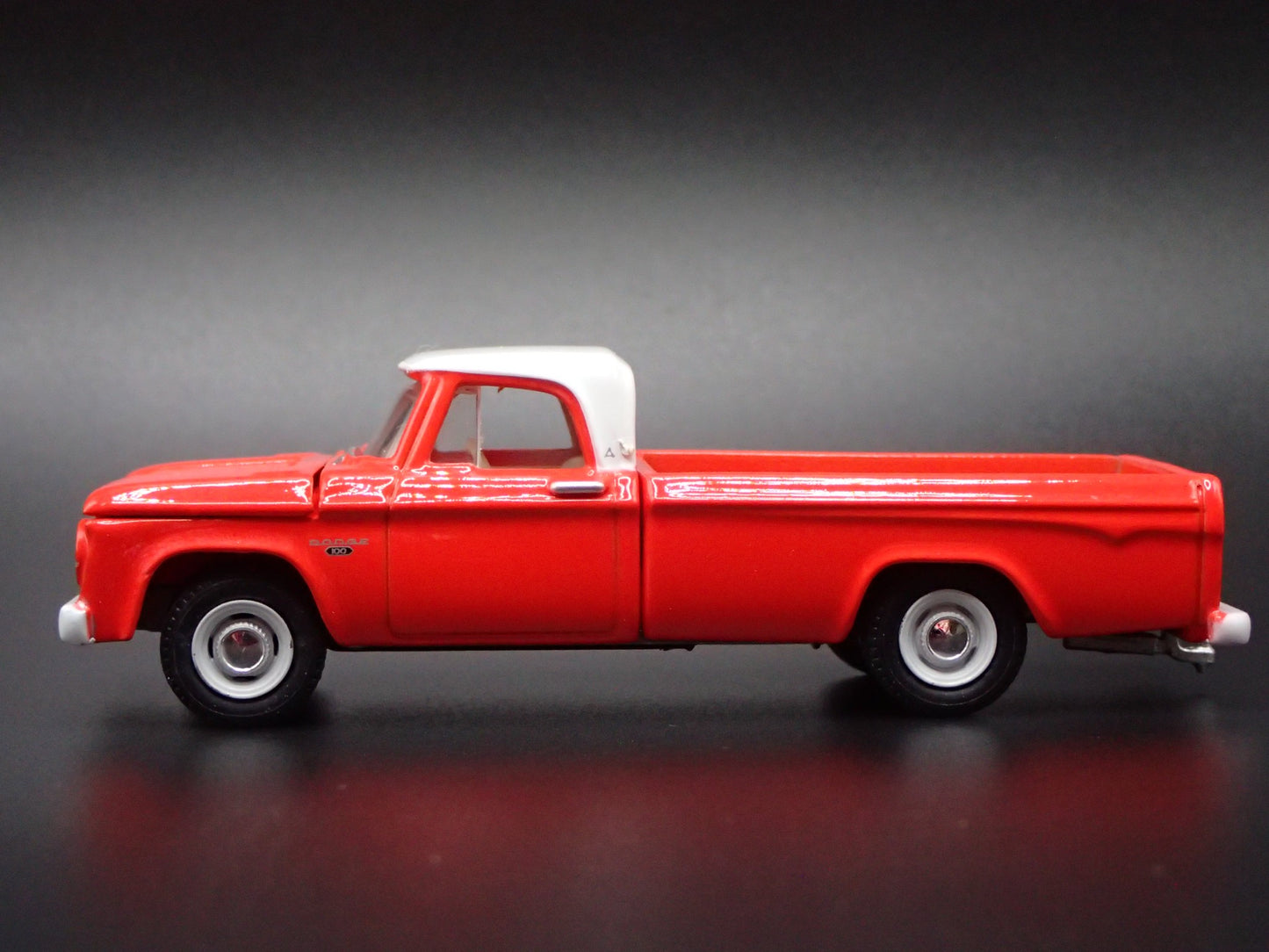 1967 DODGE D100 PICKUP TRUCK W HITCH 1/64 SCALE COLLECTIBLE DIECAST MODEL CAR