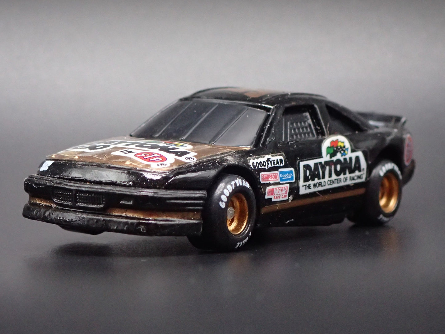 1992 92 PONTIAC GRAND PRIX DAYTONA 500 PACE CAR NASCAR  1:64 DIECAST MODEL CAR
