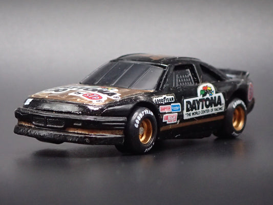 1992 92 PONTIAC GRAND PRIX DAYTONA 500 PACE CAR NASCAR  1:64 DIECAST MODEL CAR