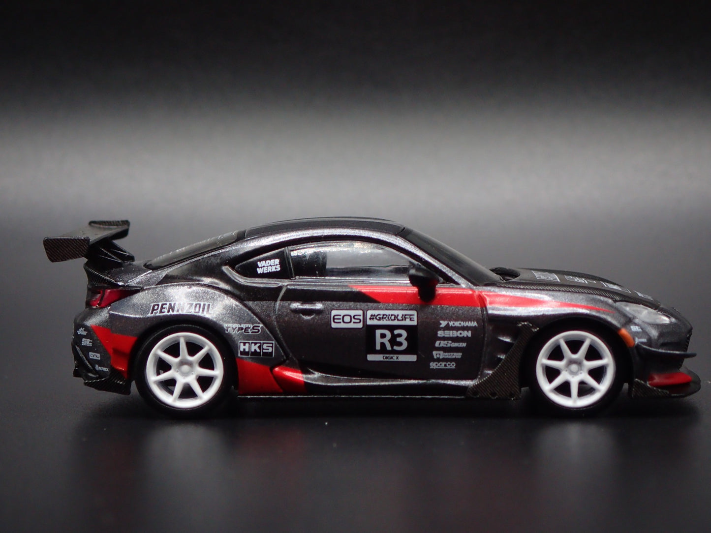 2021-2025 TOYOTA GR86 LARRY CHEN'S HKS TURBOCHARGED 1/64 SCALE DIECAST MODEL CAR