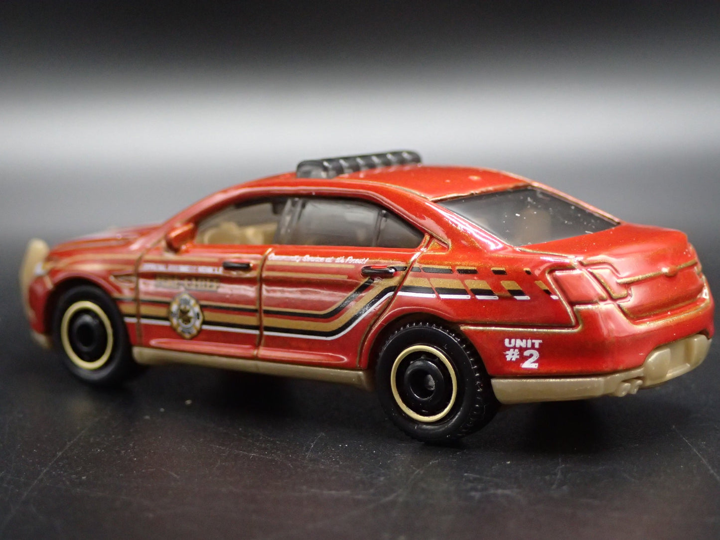 FORD POLICE INTERCEPTOR FIRE CHIEF RED 1/64 MB SCALE DIECAST DIORAMA MODEL CAR