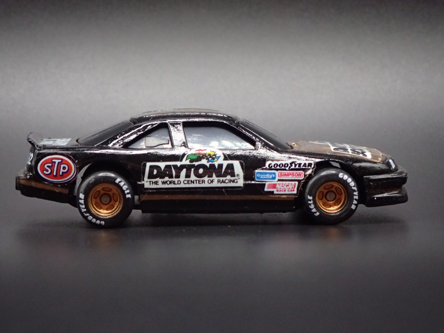 1992 92 PONTIAC GRAND PRIX DAYTONA 500 PACE CAR NASCAR  1:64 DIECAST MODEL CAR