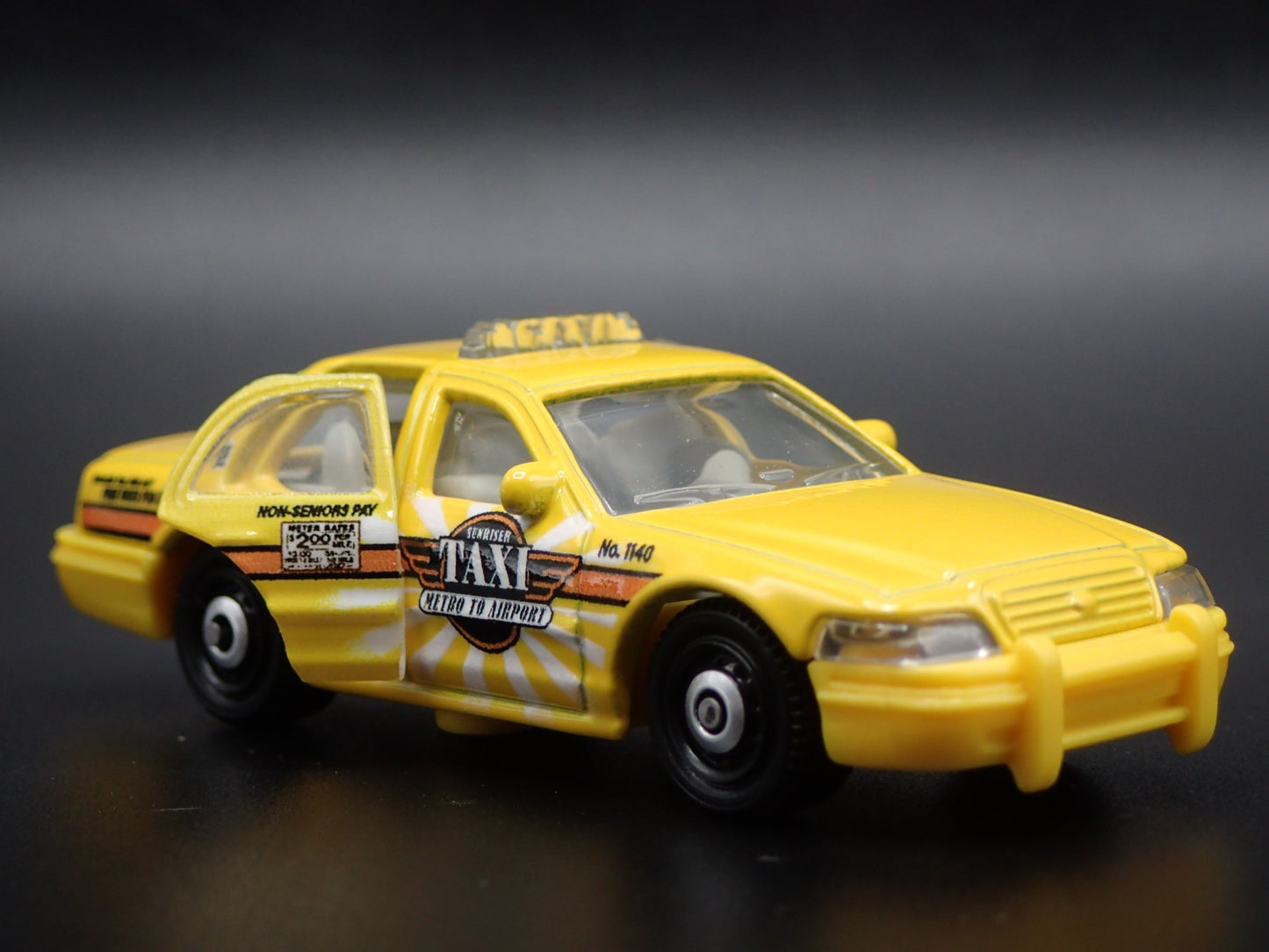 1998-2012 FORD CROWN VICTORIA TAXI CAB YELLOW 1:64 SCALE DIECAST MODEL CAR