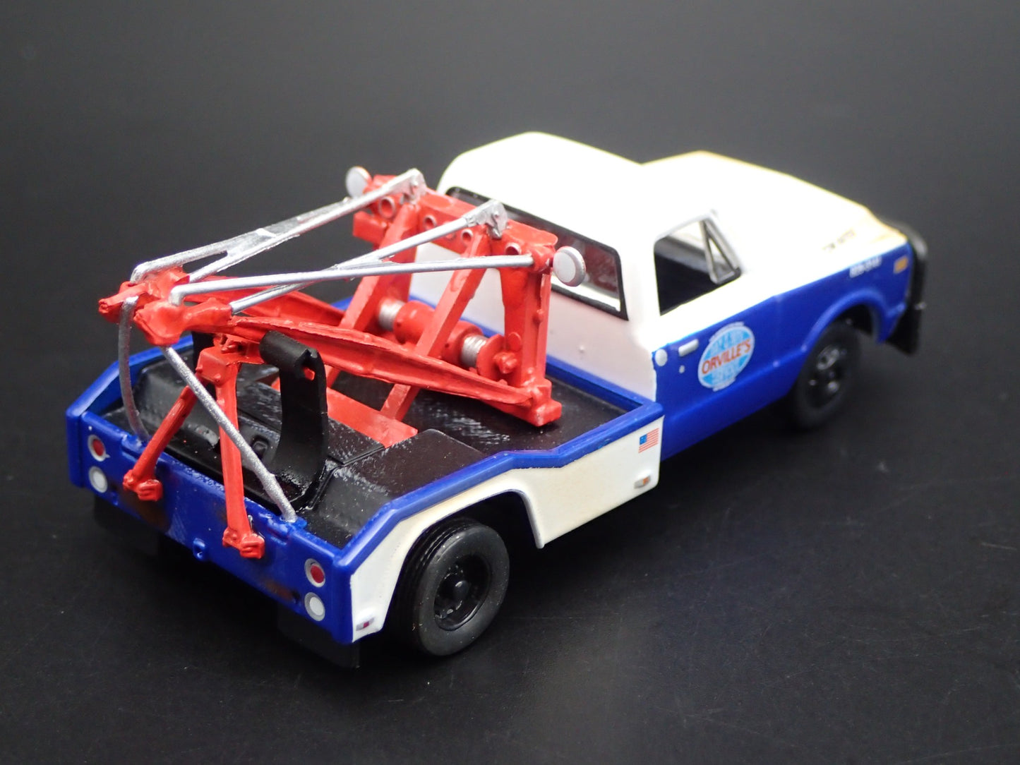 1969 CHEVY CHEVROLET C30 DUALLY WRECKER DUKES OF HAZZARD 1:64 DIECAST MODEL CAR