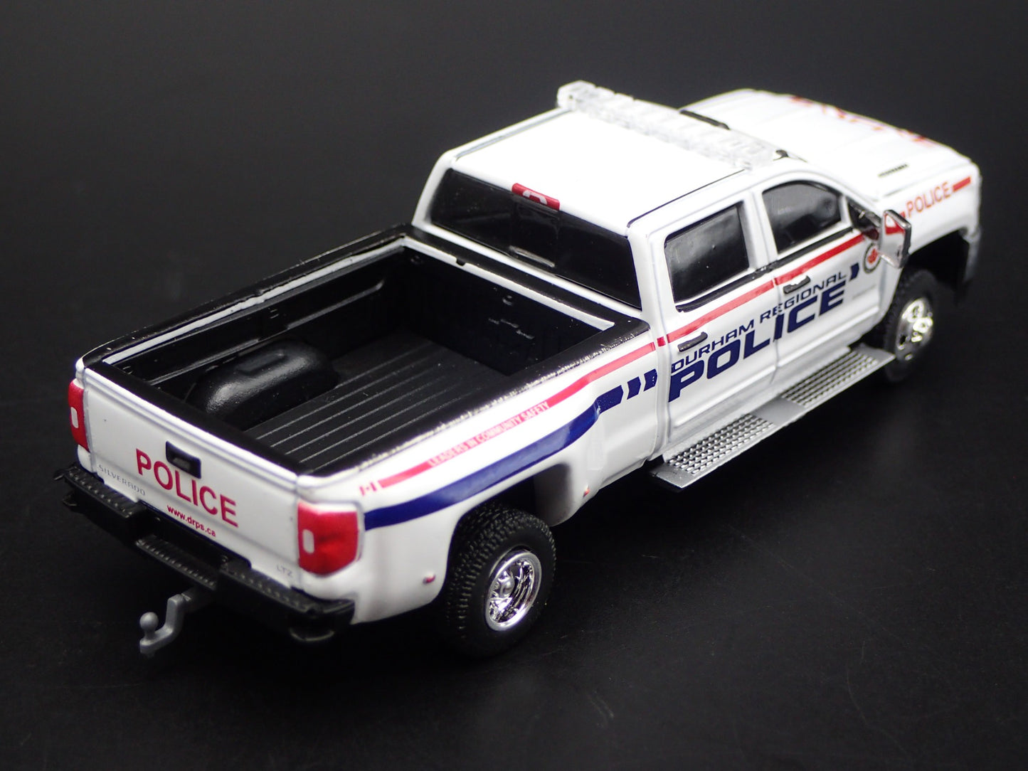 2018 CHEVY SILVERADO 3500HD DUALLY TORONTO POLICE 1:64 SCALE DIECAST MODEL CAR