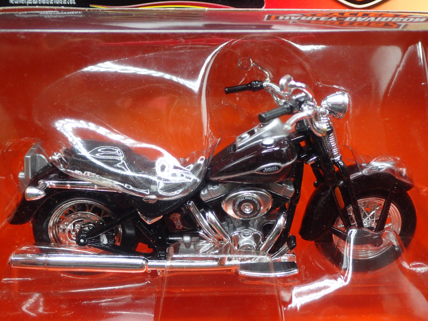 2005 05 FLSTCI SOFTAIL SPRINGER HARLEY DAVIDSON MOTORCYCLE MAISTO SERIES 28 1/18