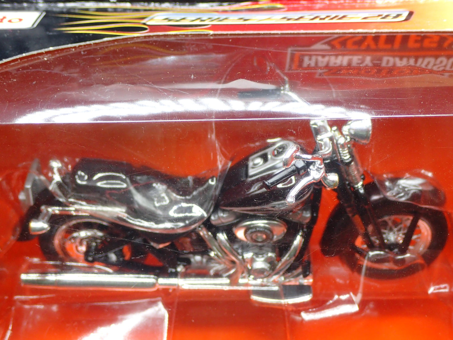 2005 05 FLSTCI SOFTAIL SPRINGER HARLEY DAVIDSON MOTORCYCLE MAISTO SERIES 28 1/18