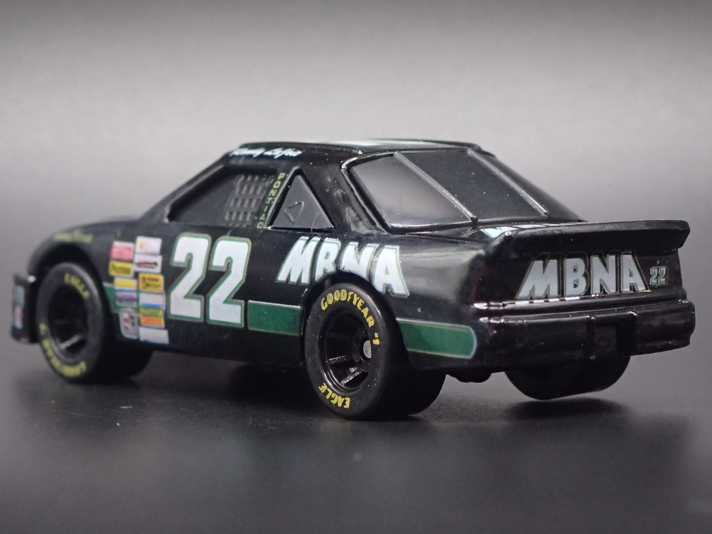 1995 95 PONTIAC GRAND PRIX 22 RANDY LAJOIE NASCAR 1:64 SCALE DIECAST MODEL CAR