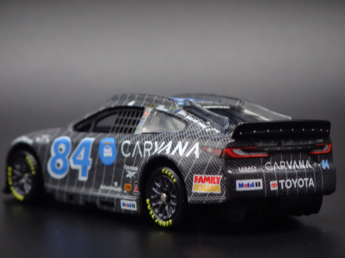 2025 25 TOYOTA CAMRY #84 JIMMIE JOHNSON CARVANA SHAQ NASCAR 1:64 DIECAST CAR