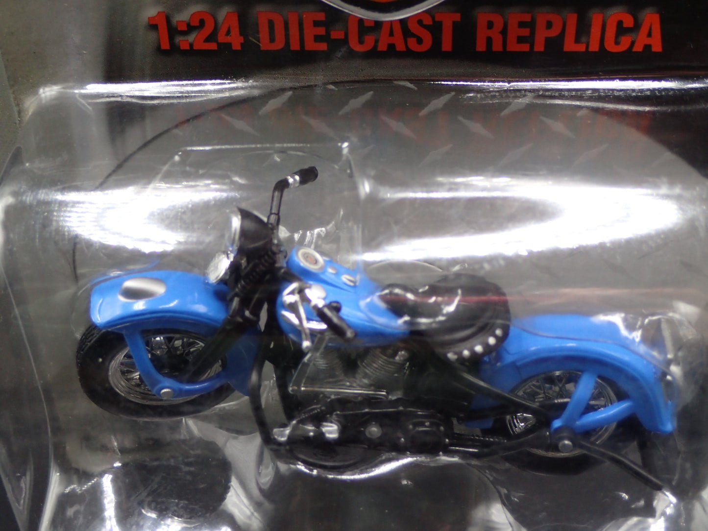 1948 48 FL PANHEAD HARLEY DAVIDSON MOTORCYCLE H-D 1:24 DIECAST MOTORCYCLE MODEL