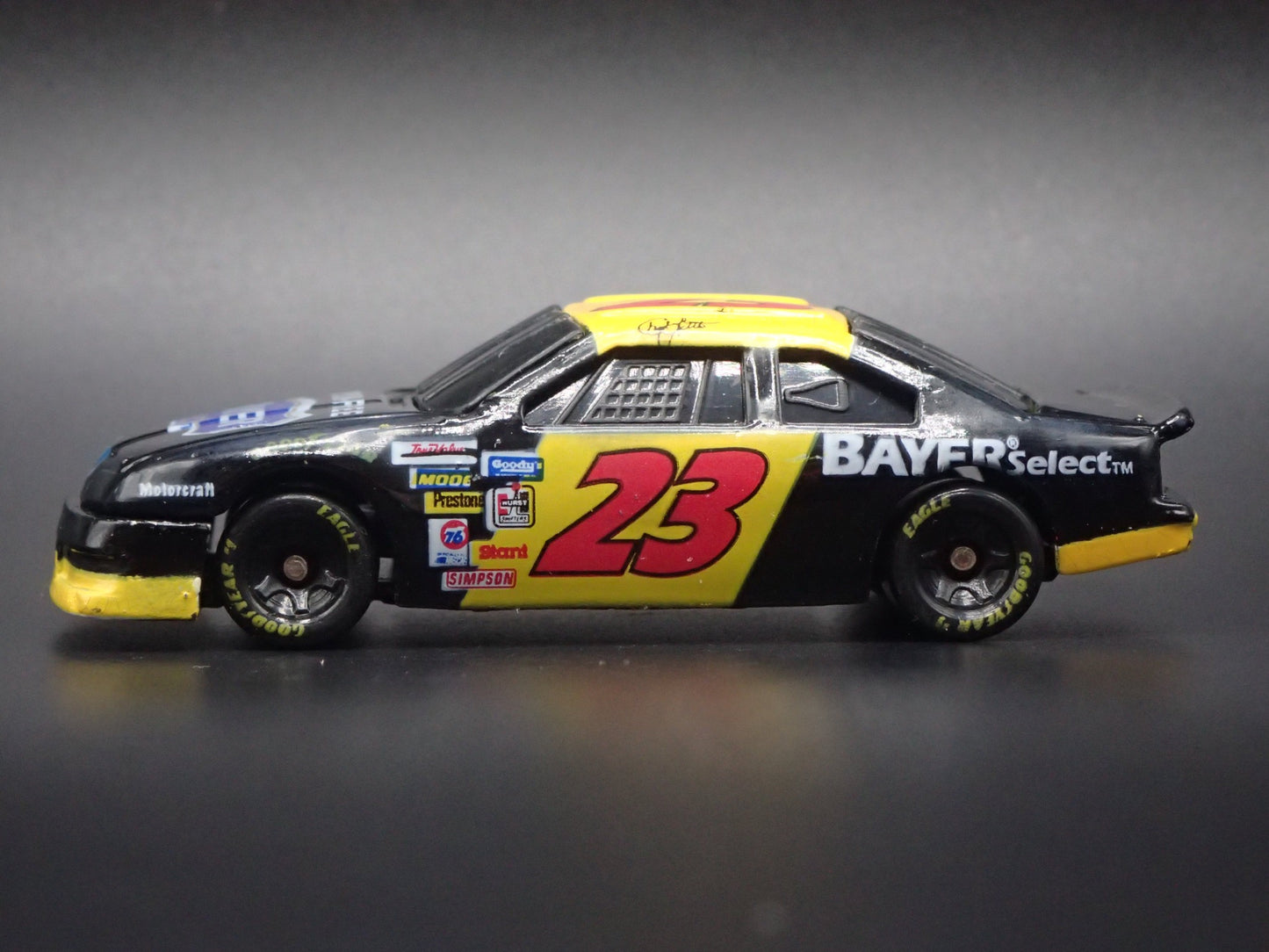 1994 94 FORD THUNDERBIRD 23 CHAD LITTLE NASCAR 1:64 SCALE DIECAST MODEL CAR