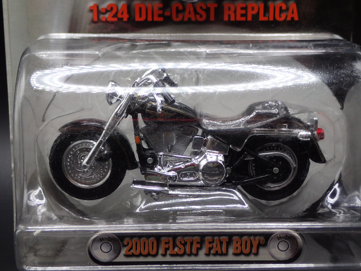 2000 00 FLSTF FAT BOY HARLEY DAVIDSON MOTORCYCLE HD 1:24 SCALE DIECAST MODEL
