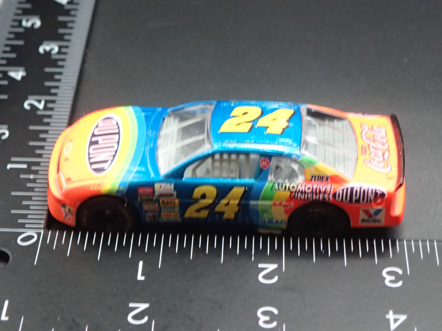 1995 95 CHEVROLET MONTE CARLO 24 JEFF GORDON NASCAR 1:64 SCALE DIECAST MODEL CAR