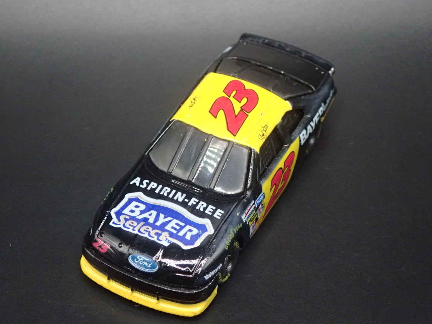 1994 94 FORD THUNDERBIRD 23 CHAD LITTLE NASCAR 1:64 SCALE DIECAST MODEL CAR