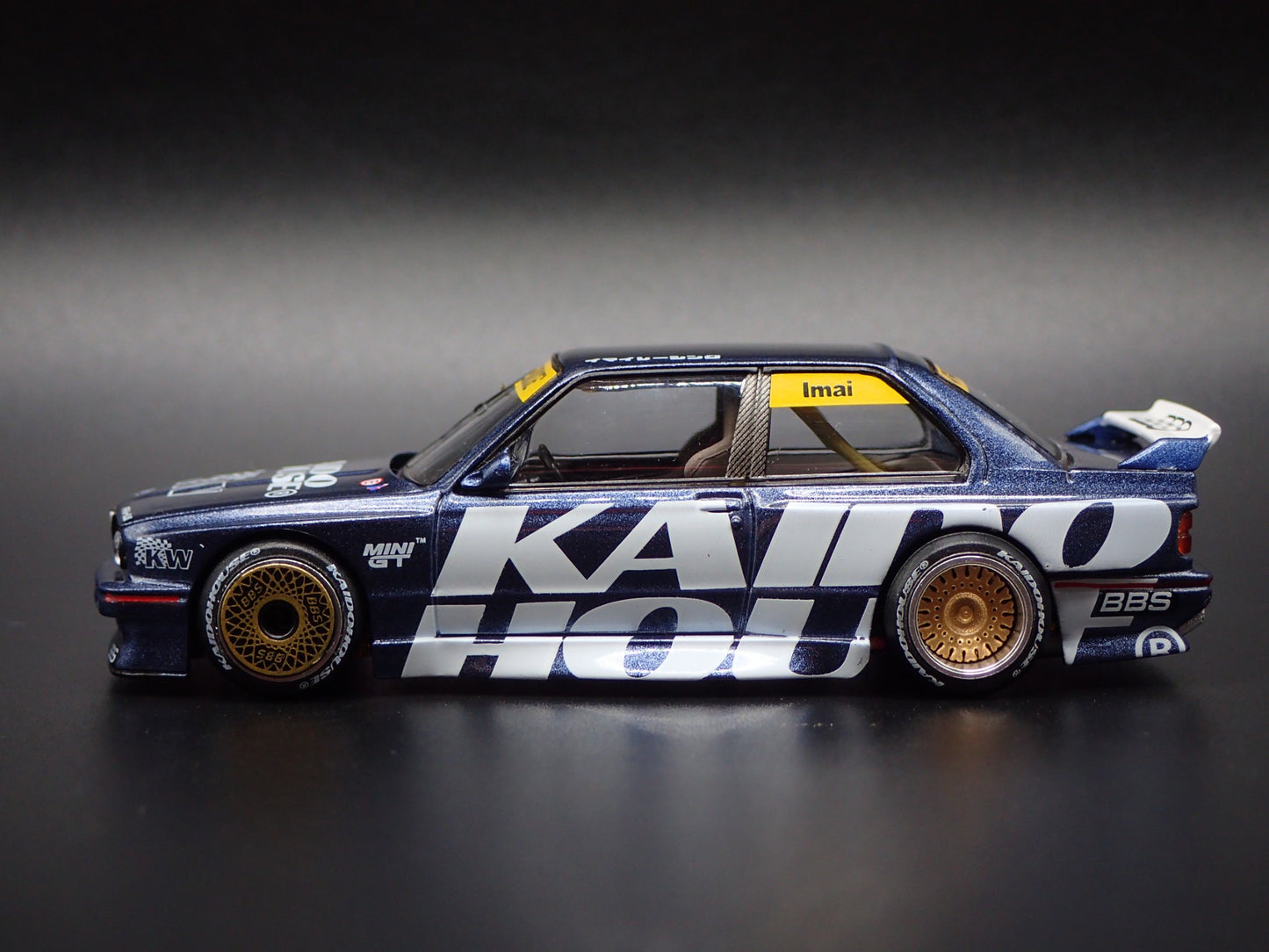 1986-1991 BMW M3 E30 KAIDO WORKS V1 1:64 SCALE COLLECTIBLE DIECAST MODEL CAR