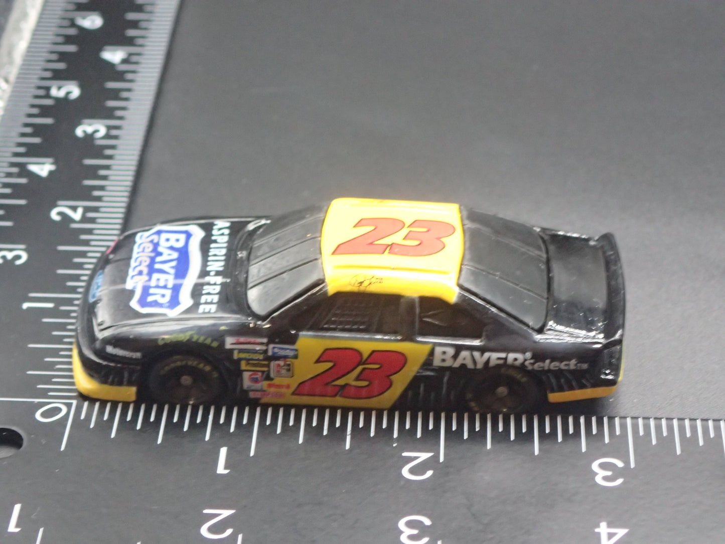 1994 94 FORD THUNDERBIRD 23 CHAD LITTLE NASCAR 1:64 SCALE DIECAST MODEL CAR
