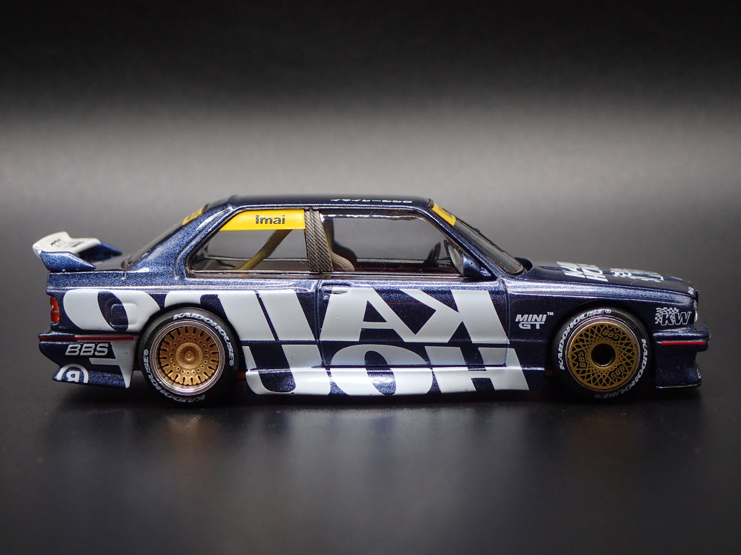 1986-1991 BMW M3 E30 KAIDO WORKS V1 1:64 SCALE COLLECTIBLE DIECAST MODEL CAR