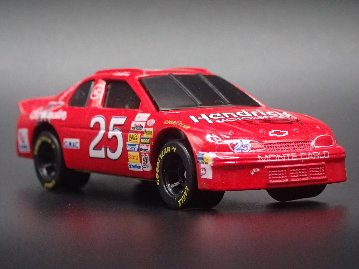 1995 CHEVY CHEVROLET MONTE CARLO 25 KEN SCHRADER NASCAR 1:64 DIECAST MODEL CAR