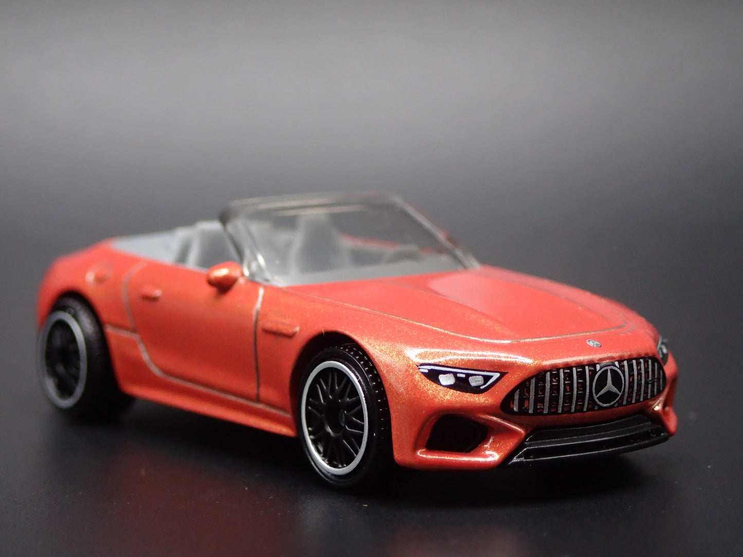 2022-2025 MERCEDES-BENZ AMG SL 63 CONVERTIBLE ORG 1:64 SCALE DIECAST MODEL CAR