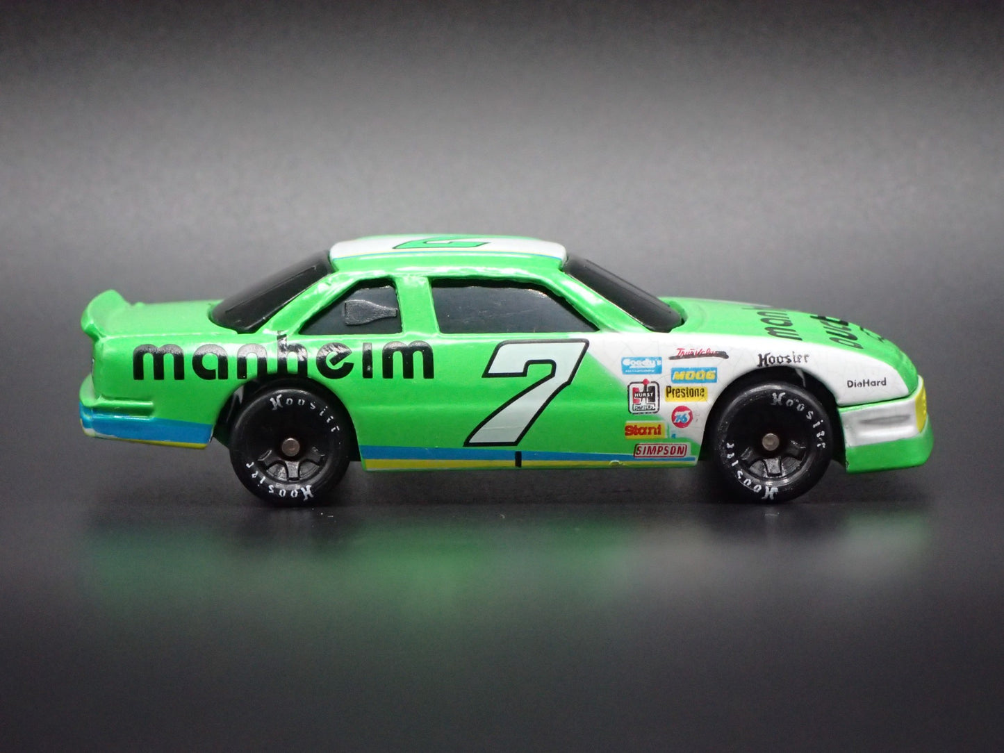 1994 94 CHEVY LUMINA 7 HARRY GANT MANHEIM NASCAR 1:64 SCALE DIECAST MODEL CAR
