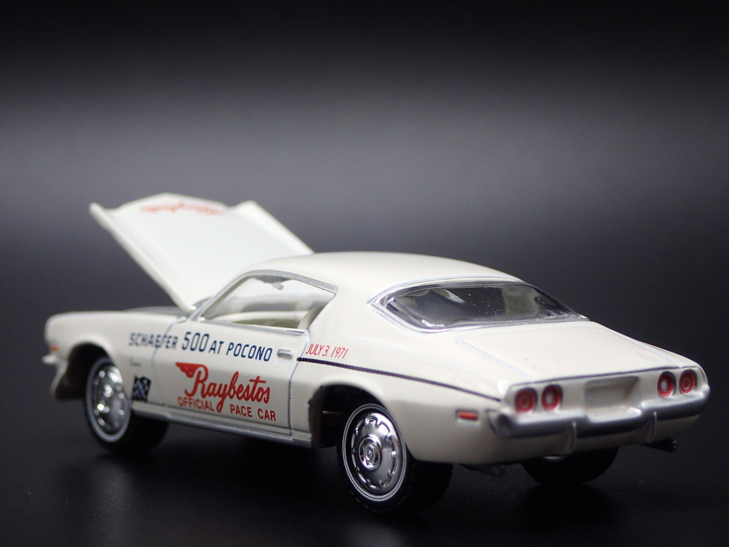1971 71 CHEVY CHEVROLET CAMARO RAYBESTOS 500 POCONO 1:64 SCALE DIECAST MODEL CAR