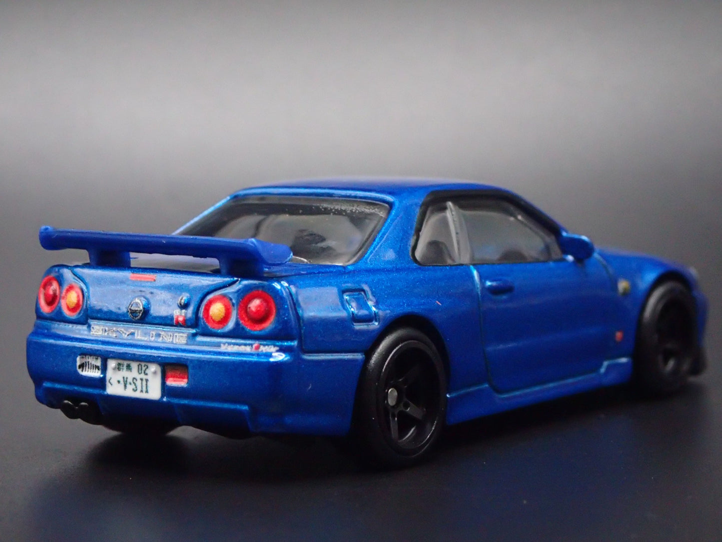 1999-2002 NISSAN SKYLINE GT-RV-SPEC II BNR34 BLUE 1:64 SCALE DIECAST MODEL CAR
