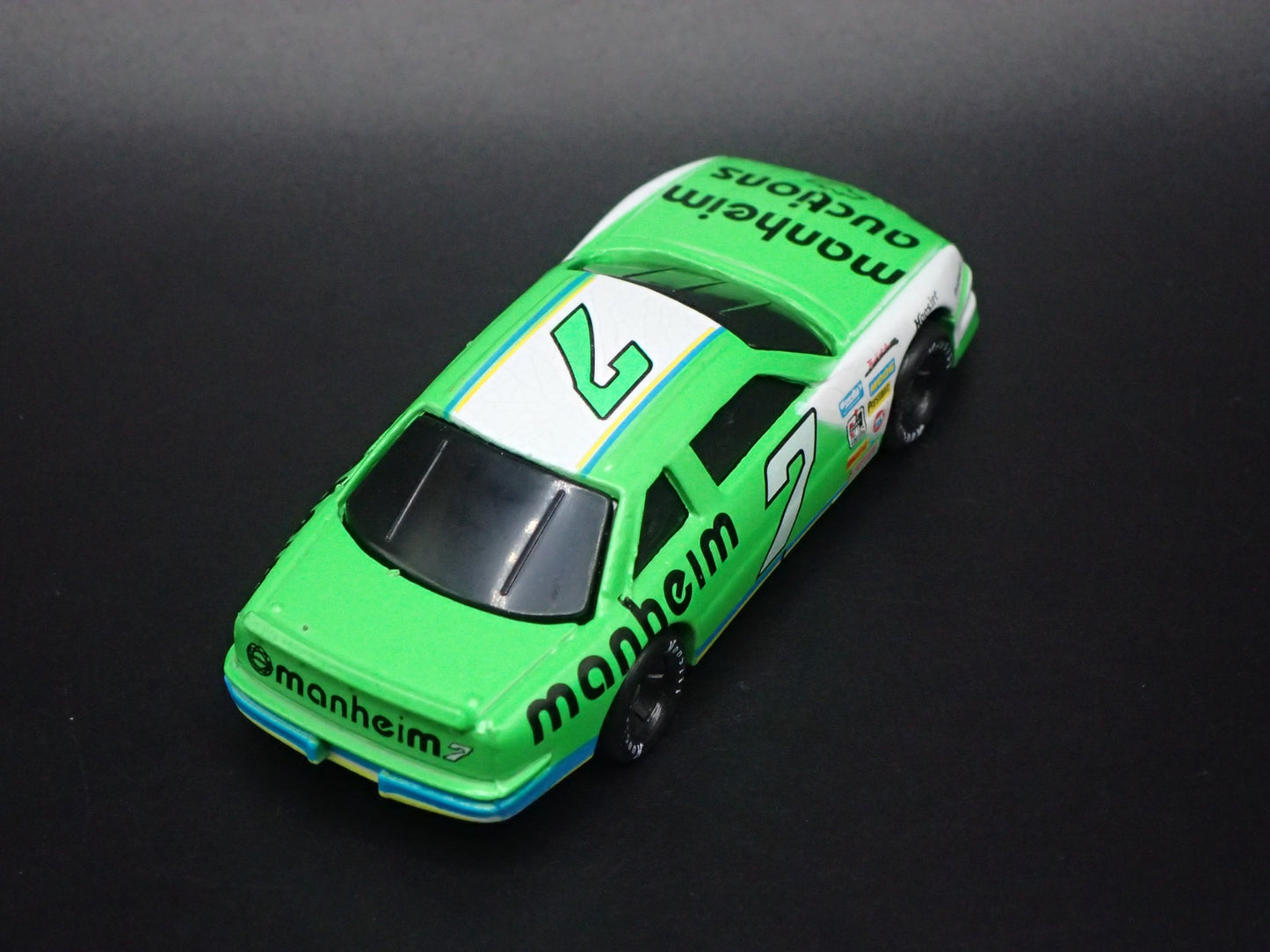 1994 94 CHEVY LUMINA 7 HARRY GANT MANHEIM NASCAR 1:64 SCALE DIECAST MODEL CAR