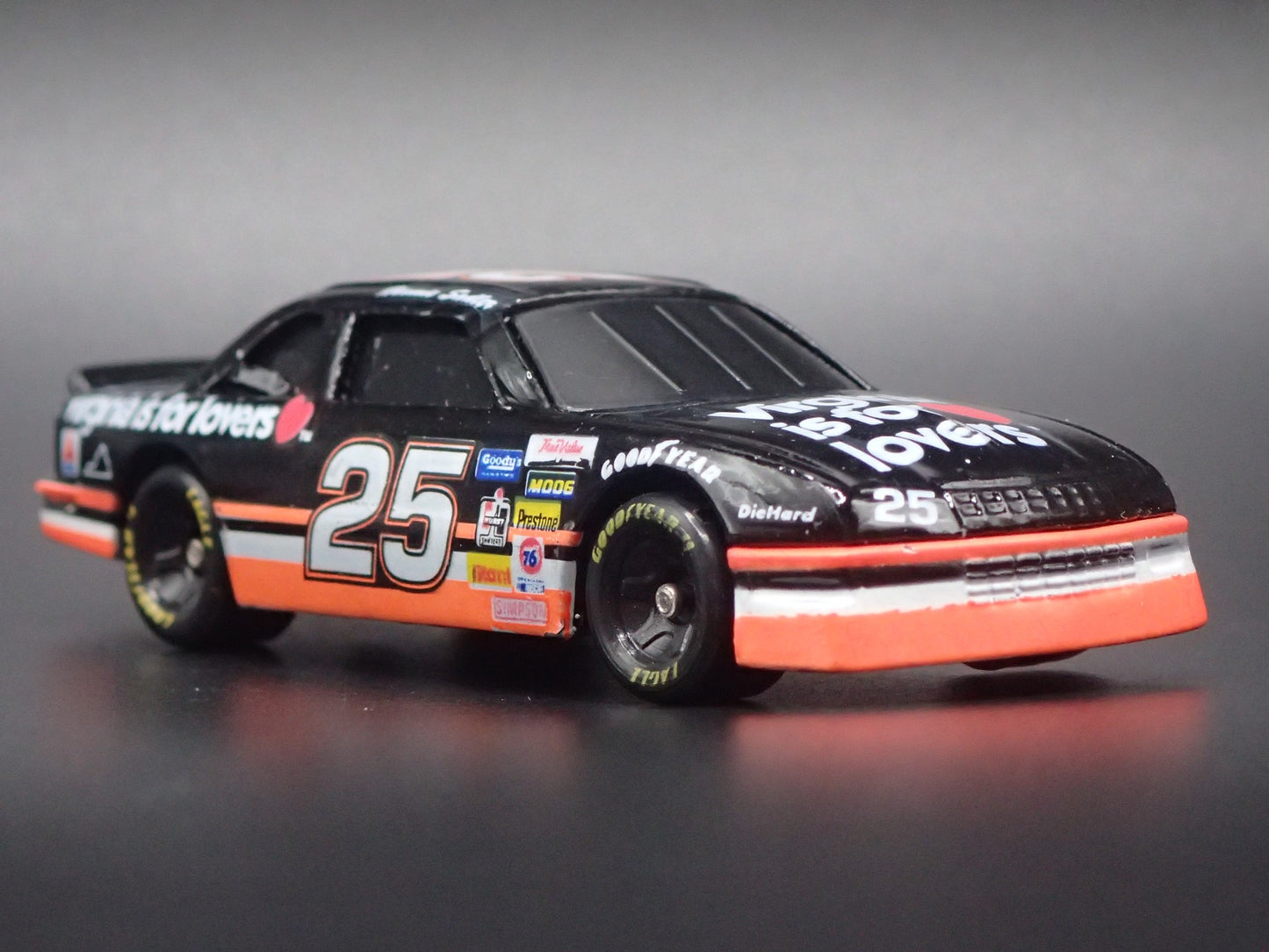 1994 94 CHEVY LUMINA HERMIE SADLER VIRGINIA NASCAR 1:64 SCALE DIECAST MODEL CAR
