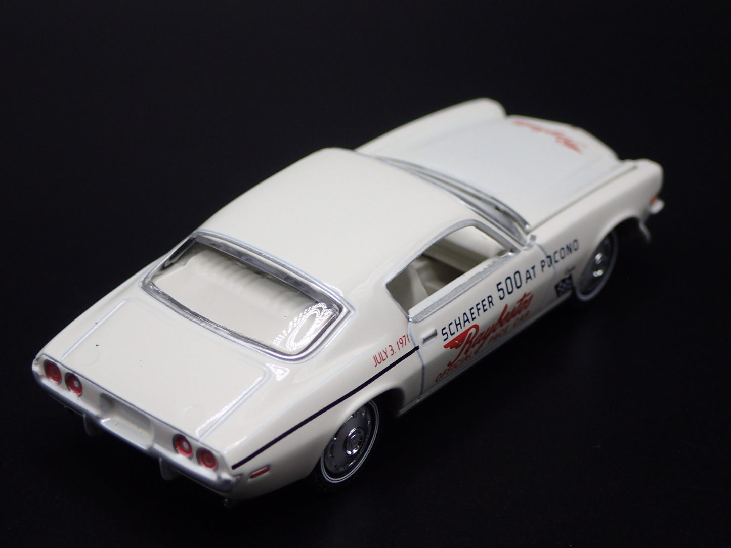 1971 71 CHEVY CHEVROLET CAMARO RAYBESTOS 500 POCONO 1:64 SCALE DIECAST MODEL CAR