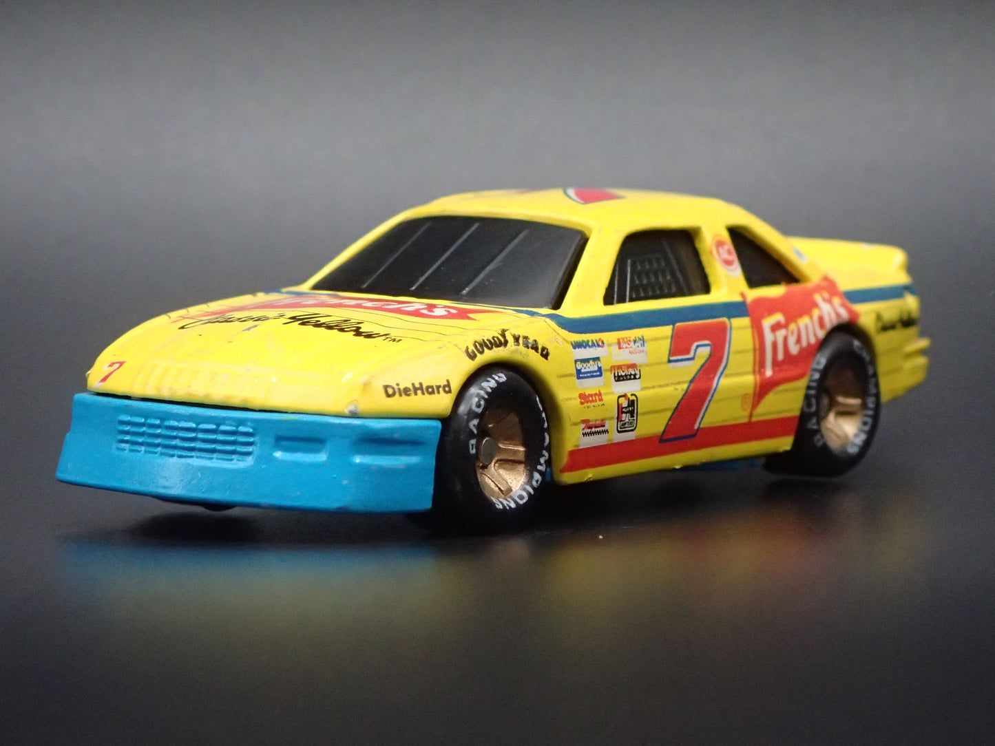 1991 CHEVY LUMINA #7 HARRY GANT FRENCHS NASCAR 1:64 SCALE DIECAST MODEL CAR