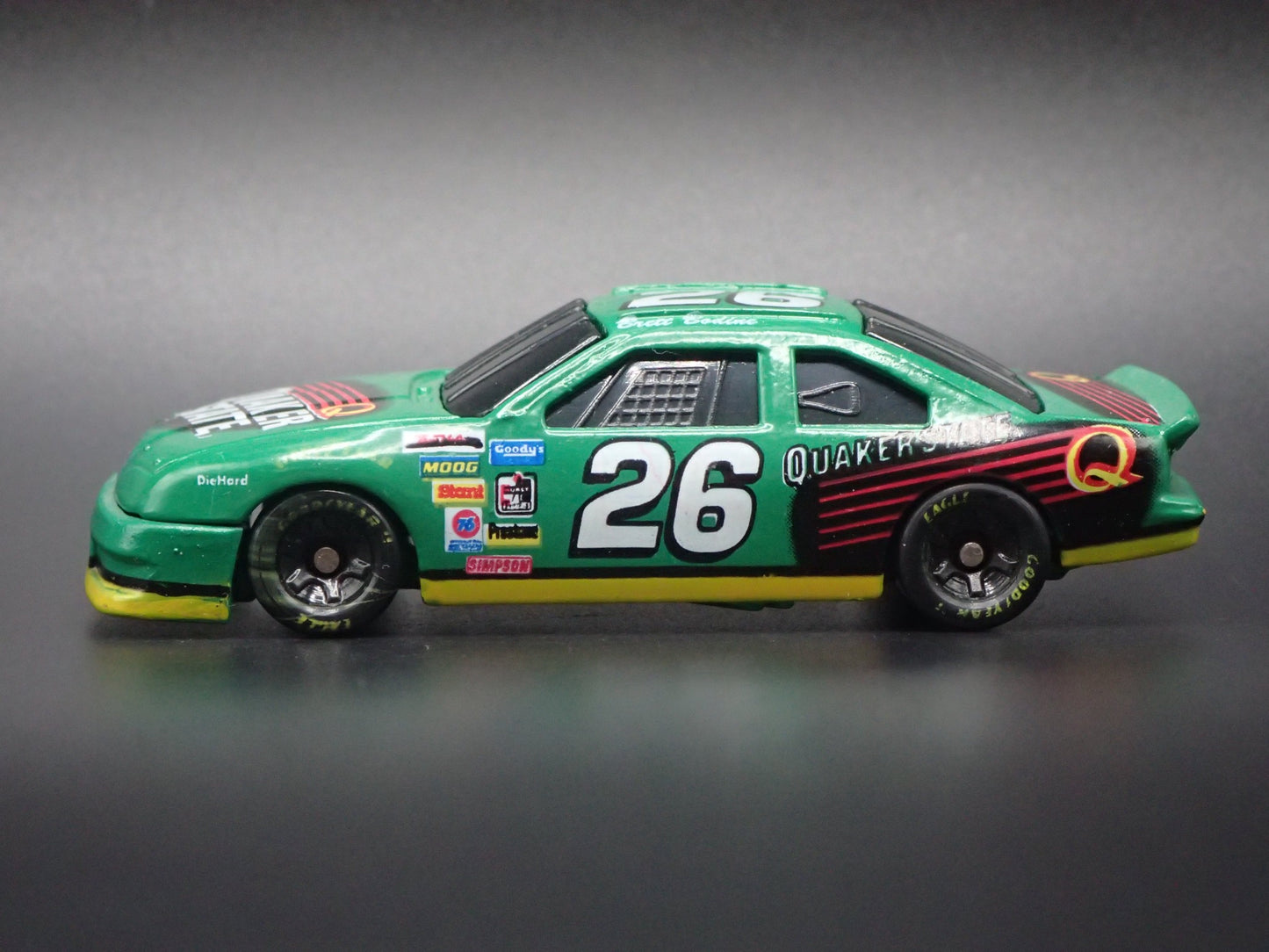 1994 94 FORD THUNDERBIRD 26 BRETT BODINE  NASCAR 1:64 SCALE DIECAST MODEL CAR