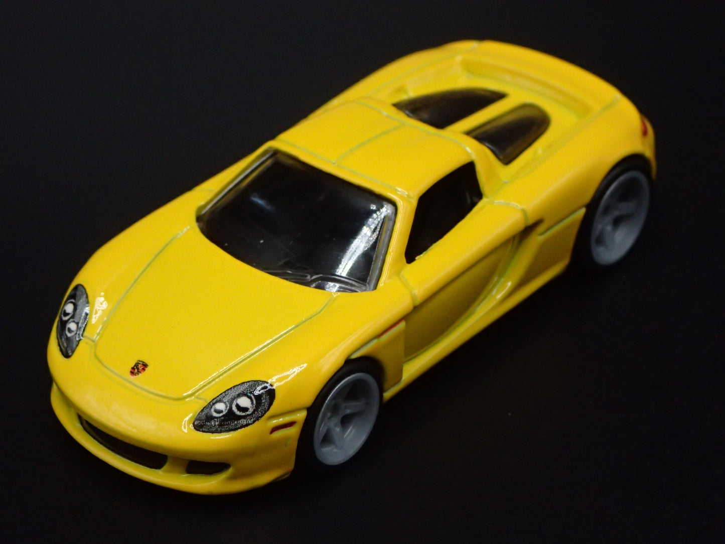 2003-2006 PORSCHE CARRERA GT SUPER CAR RARE 1:64 SCALE DIORAMA DIECAST MODEL CAR