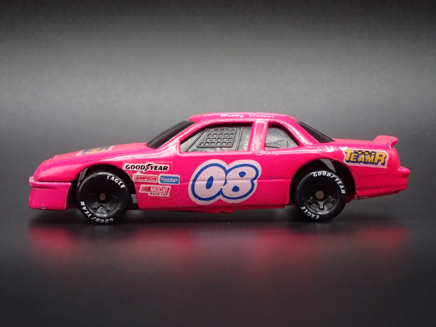 1992 92 CHEVY LUMINA 8 BOBBY DOTTER TEAM R NASCAR 1:64 SCALE DIECAST MODEL CAR