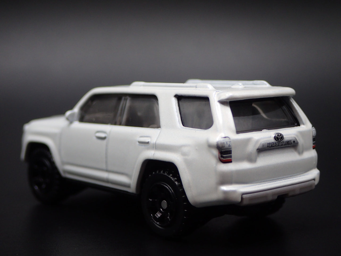 2010-2024 TOYOTA 4RUNNER SUV 1/64 SCALE COLLECTIBLE DIORAMA DIECAST MODEL TRUCK