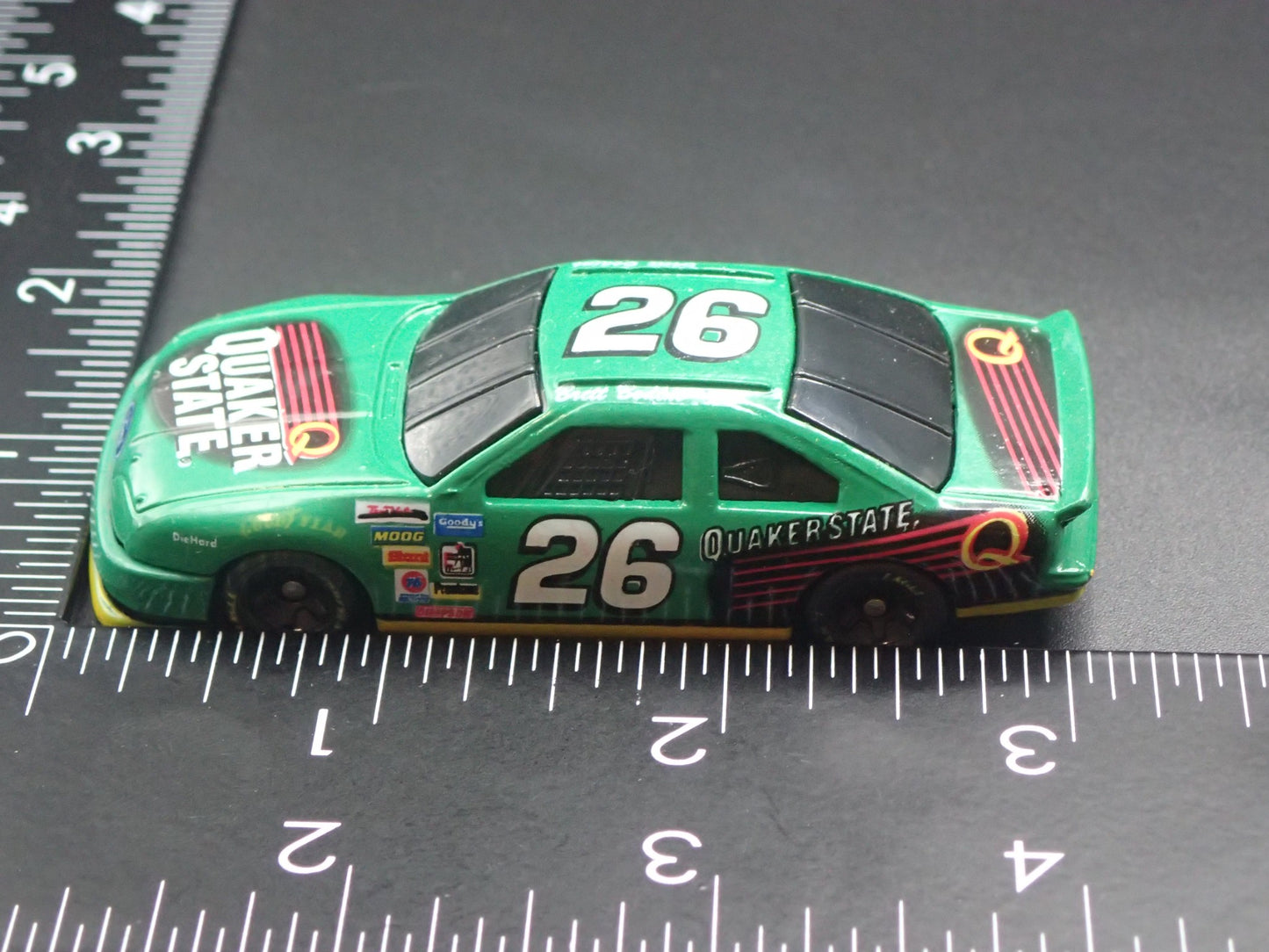 1994 94 FORD THUNDERBIRD 26 BRETT BODINE  NASCAR 1:64 SCALE DIECAST MODEL CAR