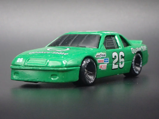1991 91 BUICK REGAL 26 BRETT BODINE NASCAR 1:64 SCALE DIORAMA DIECAST MODEL CAR