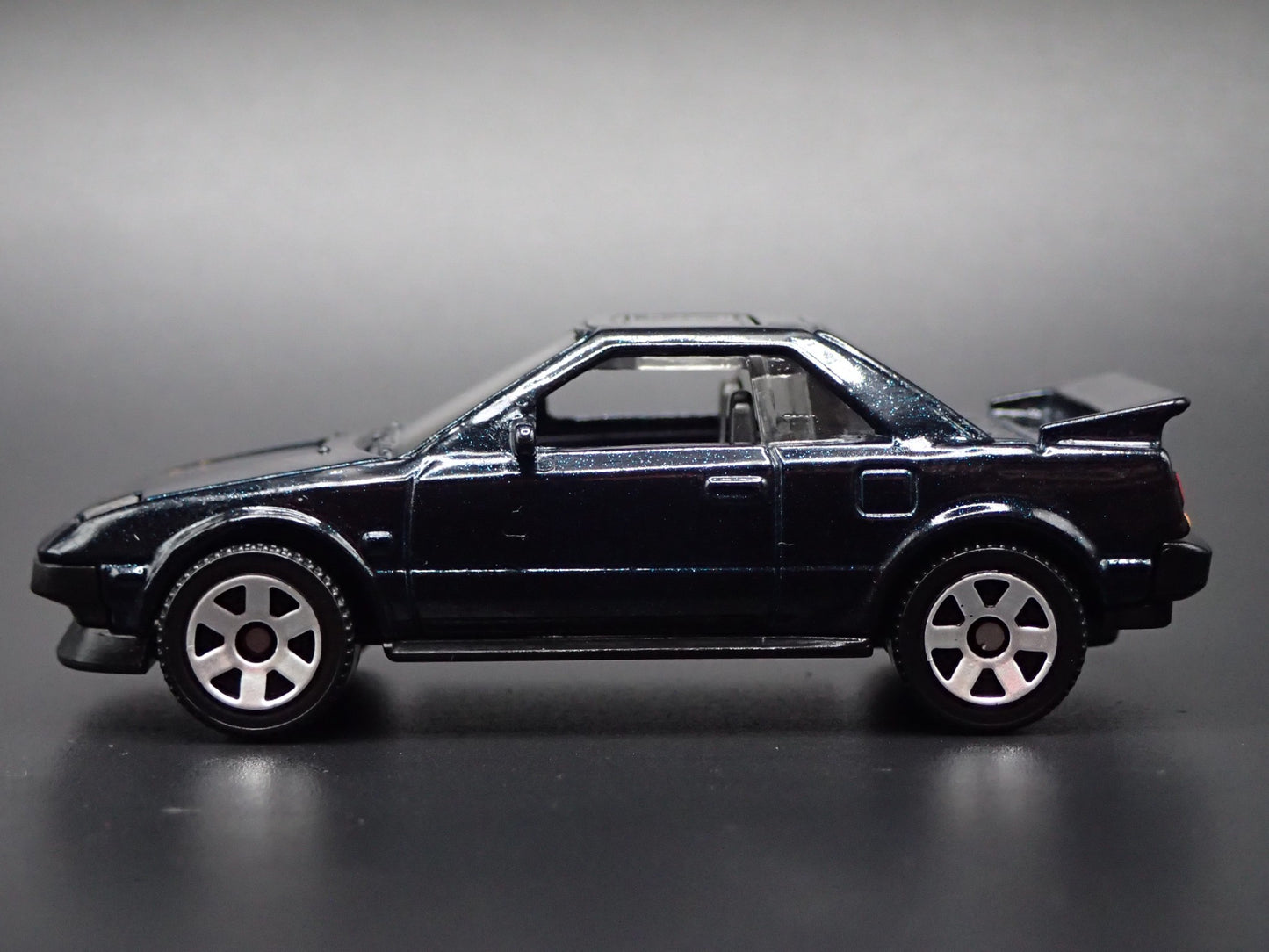 1984-1989 TOYOTA MR2 LIGHTS DOWN BLUE 1/64 SCALE COLLECTIBLE DIECAST MODEL CAR