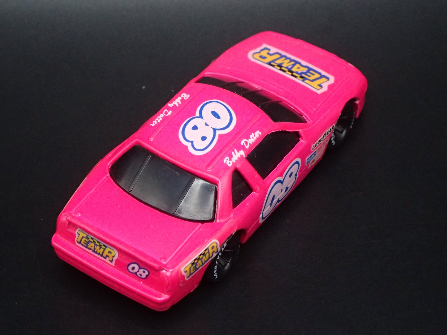 1992 92 CHEVY LUMINA 8 BOBBY DOTTER TEAM R NASCAR 1:64 SCALE DIECAST MODEL CAR