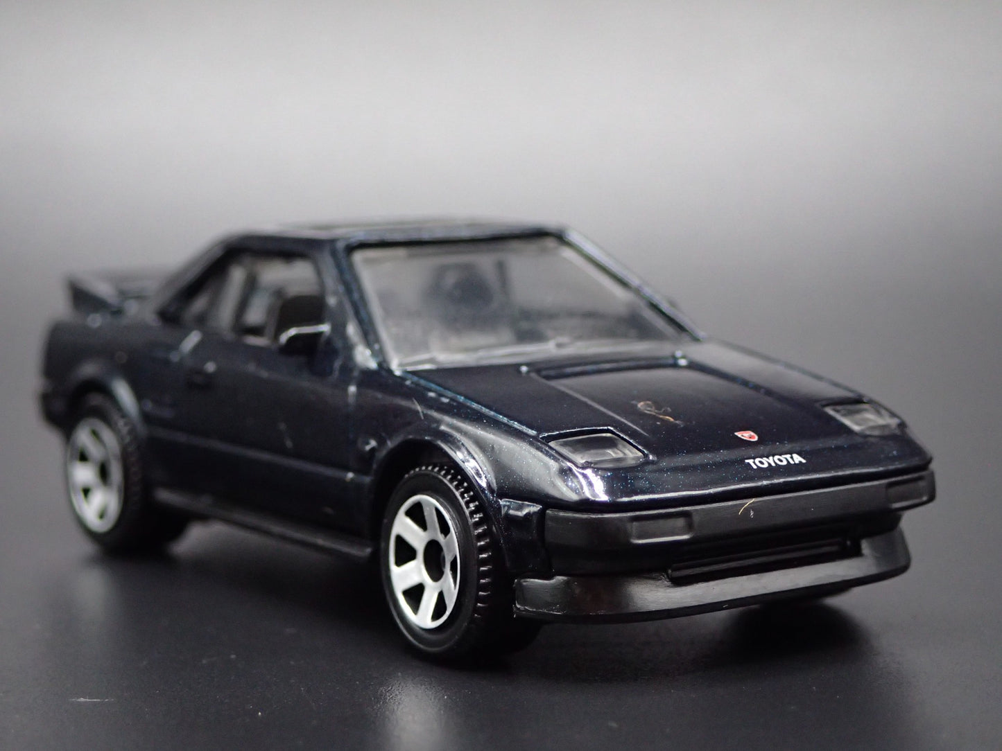 1984-1989 TOYOTA MR2 LIGHTS DOWN BLUE 1/64 SCALE COLLECTIBLE DIECAST MODEL CAR