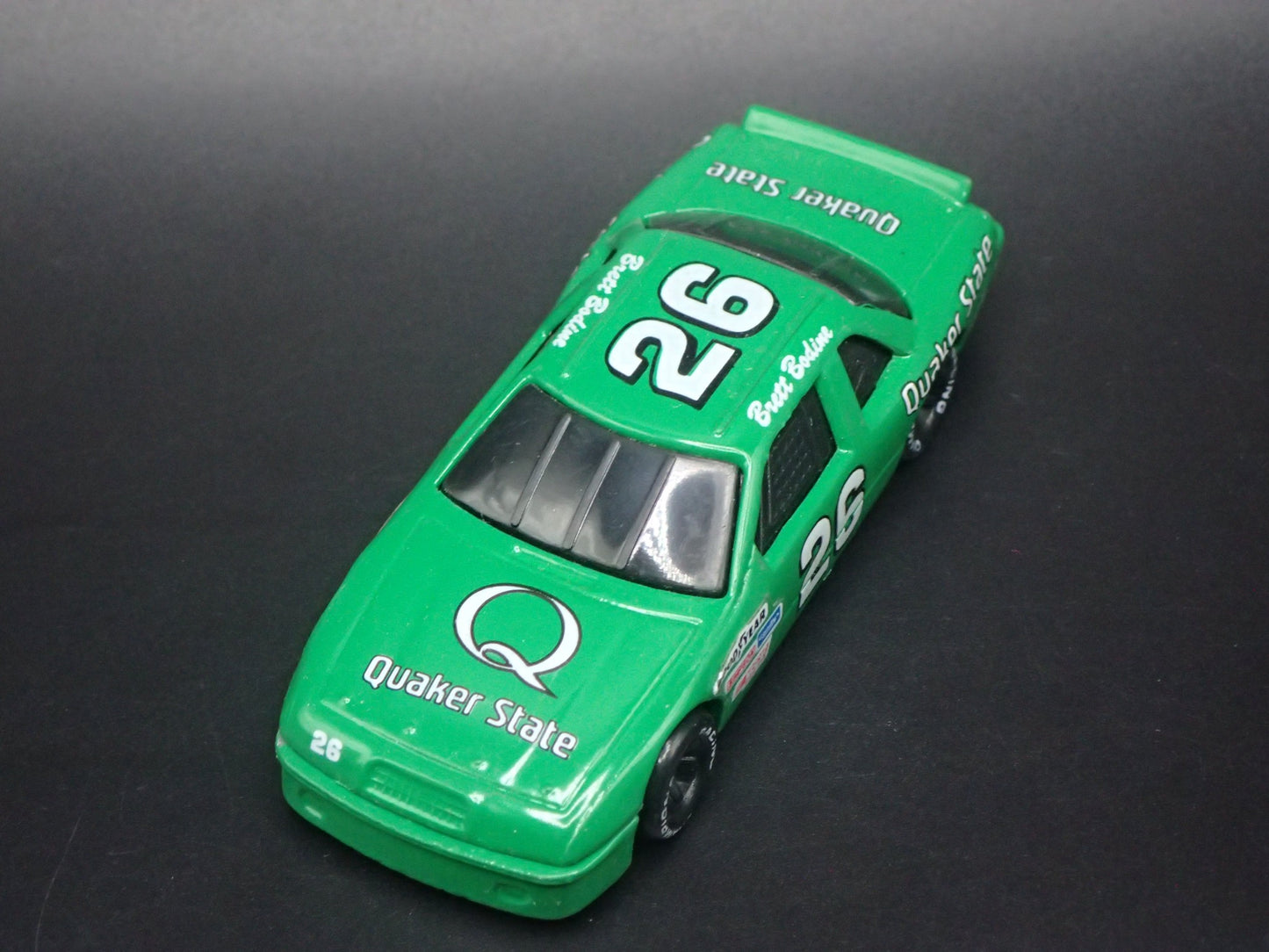 1991 91 BUICK REGAL 26 BRETT BODINE NASCAR 1:64 SCALE DIORAMA DIECAST MODEL CAR