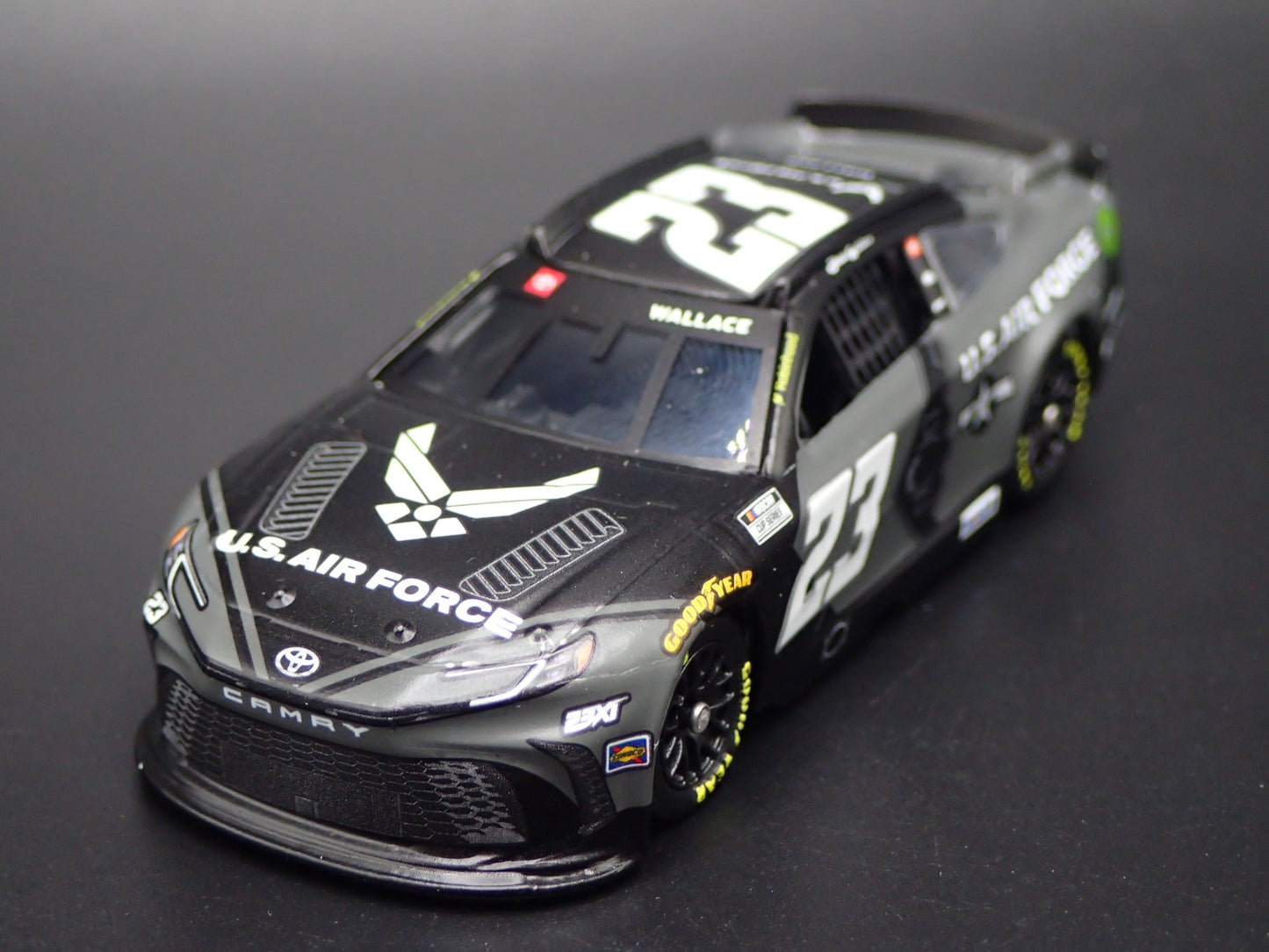 2025 TOYOTA CAMRY 23 BUBBA WALLACE AIR FORCE NASCAR 1:64 SCALE DIECAST MODEL CAR
