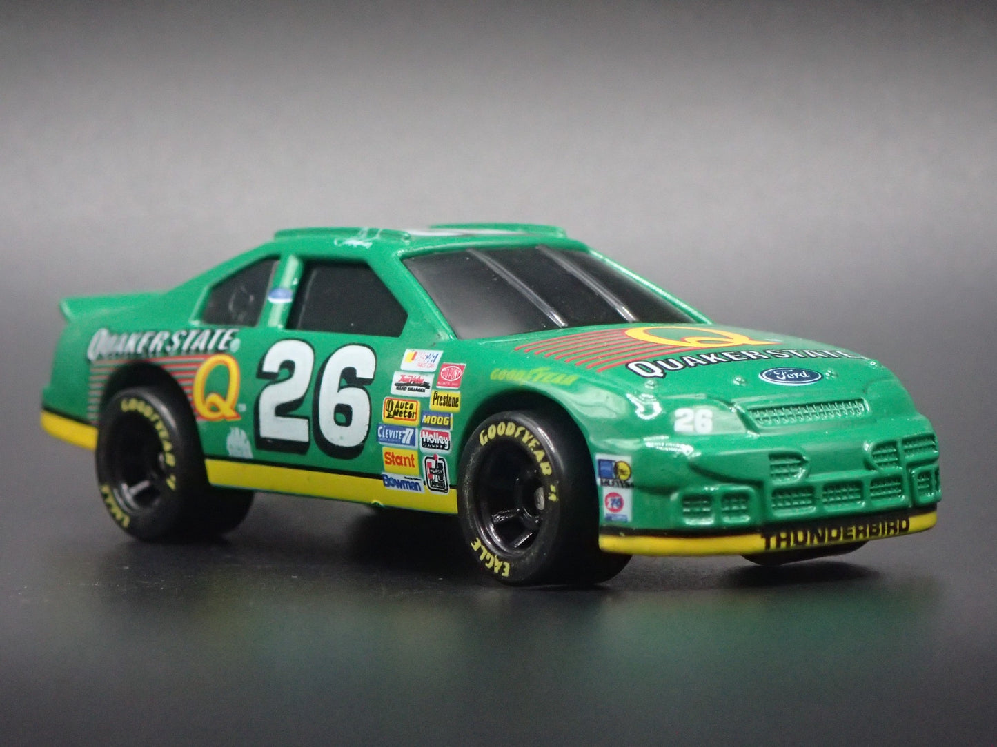 1995 95 FORD THUNDERBIRD STEVE KINSER NASCAR 1:64 SCALE DIECAST MODEL CAR