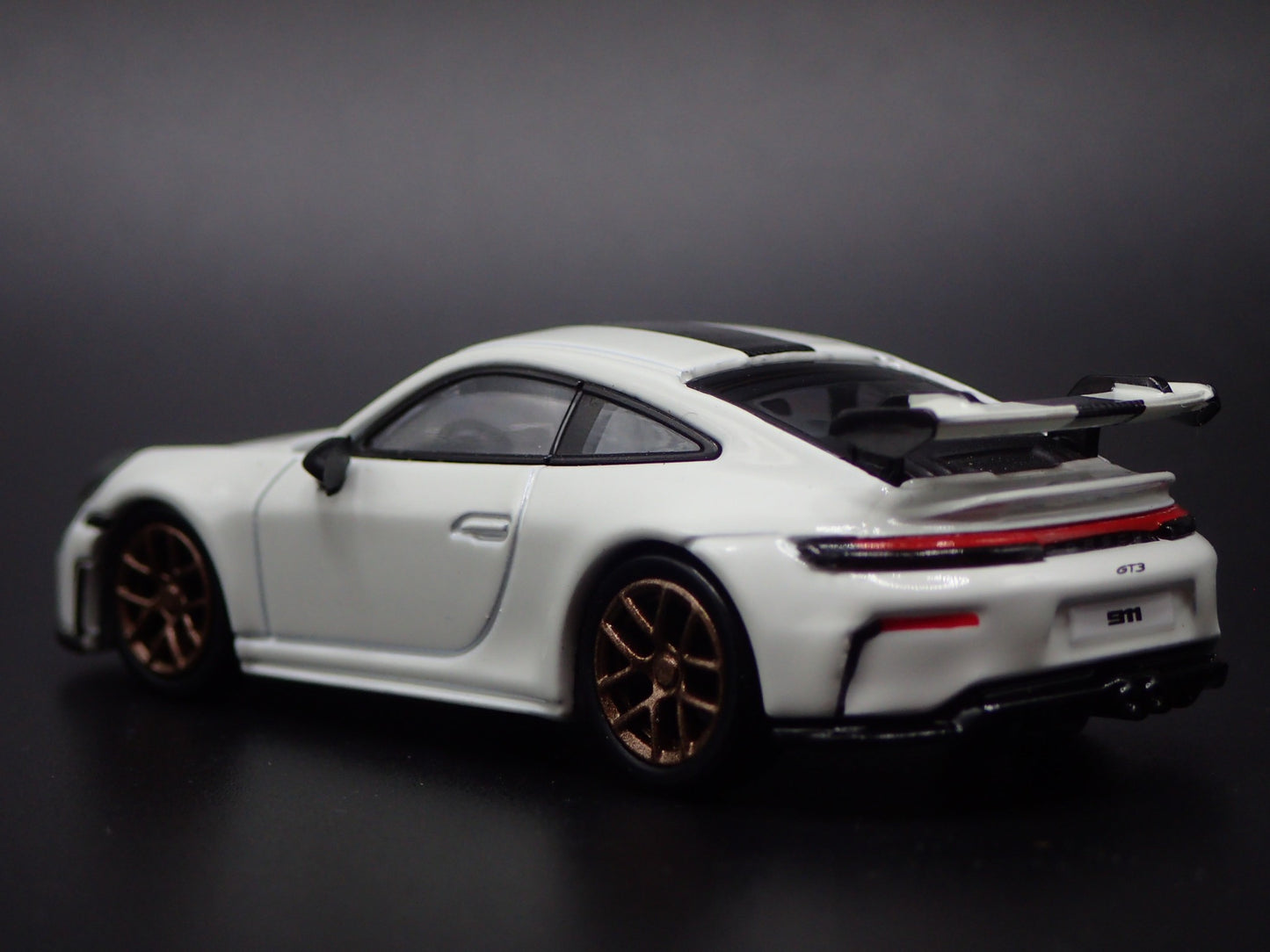2025-2026 PORSCHE 911 GT3 992.2 WHITE 1:64 SCALE COLLECTIBLE DIECAST MODEL CAR