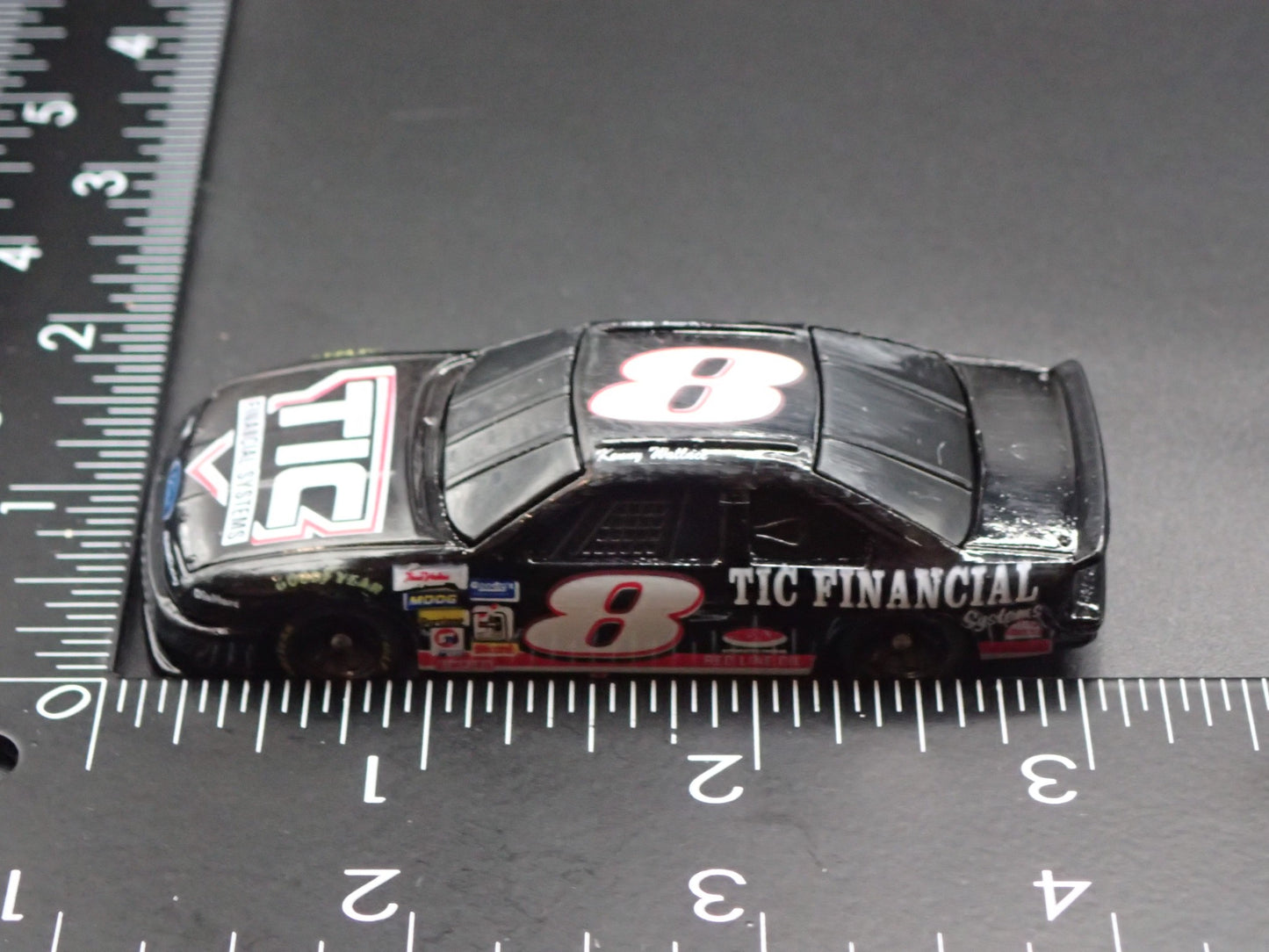 1994 94 FORD THUNDERBIRD 8 KENNY WALLACE TIC NASCAR 1:64 SCALE DIECAST MODEL CAR