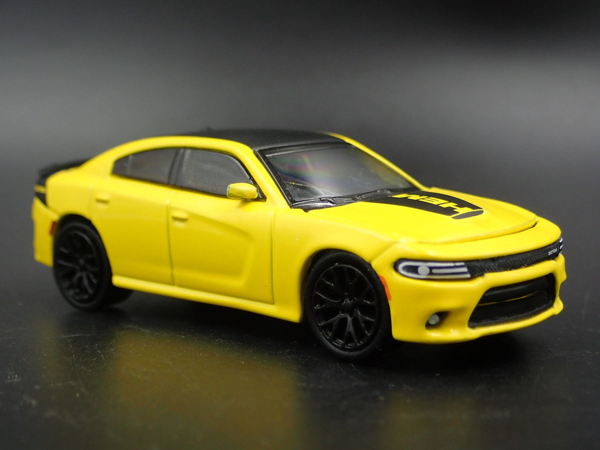 2017 17 DODGE CHARGER DAYTONA HEMI RARE 1:64 SCALE COLLECTIBLE DIECAST MODEL CAR-Burning Rubber Toy Company