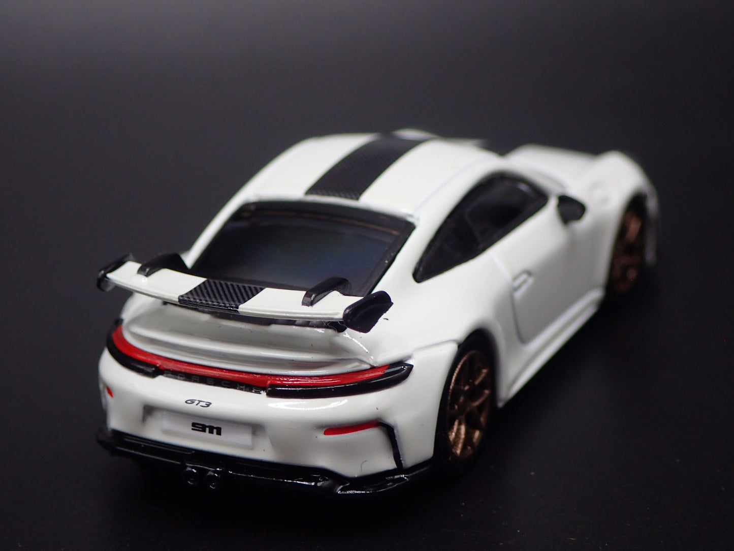 2025-2026 PORSCHE 911 GT3 992.2 WHITE 1:64 SCALE COLLECTIBLE DIECAST MODEL CAR