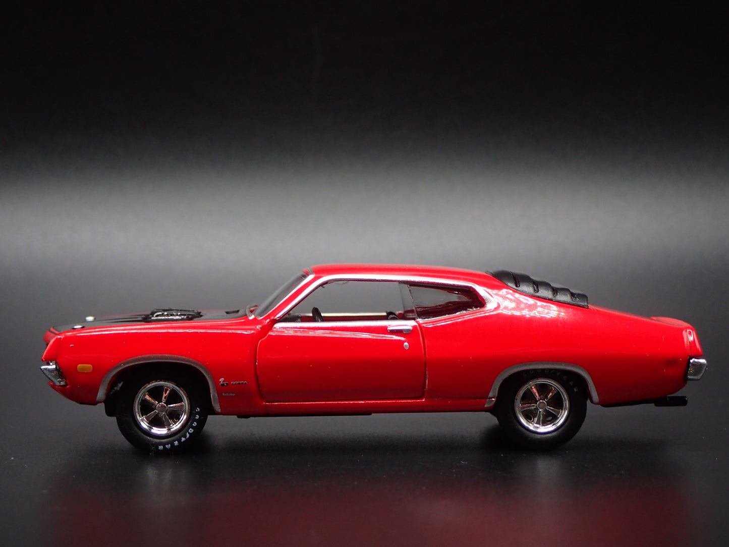 1970 70 FORD TORINO COBRA RED 1:64 SCALE COLLECTIBLE DIORAMA DIECAST MODEL CAR