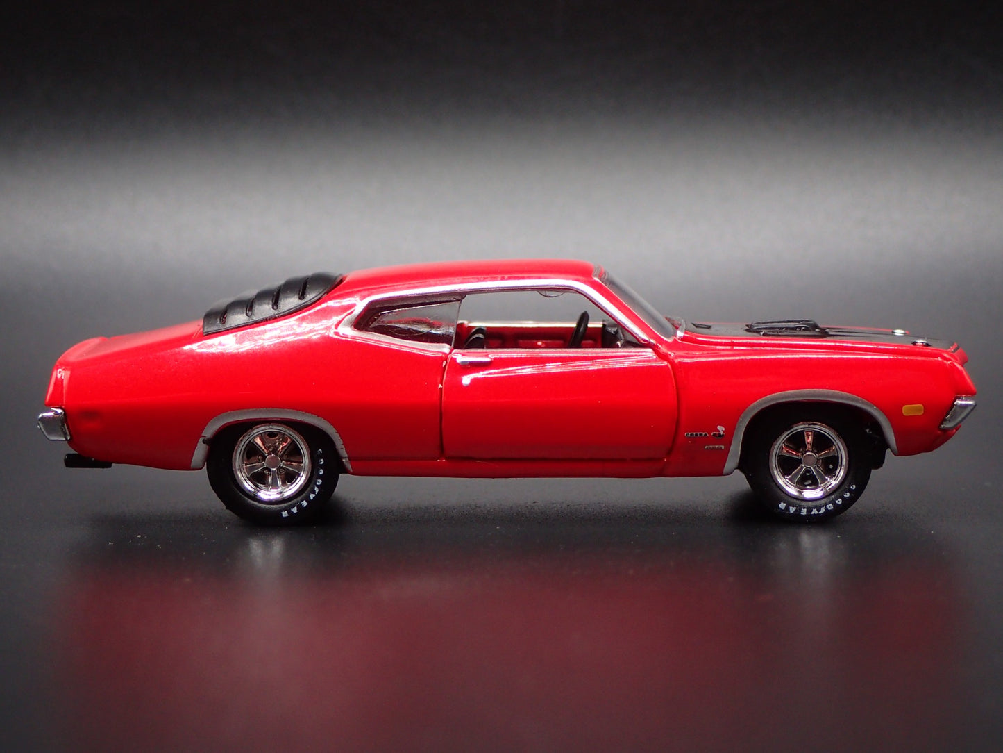 1970 70 FORD TORINO COBRA RED 1:64 SCALE COLLECTIBLE DIORAMA DIECAST MODEL CAR