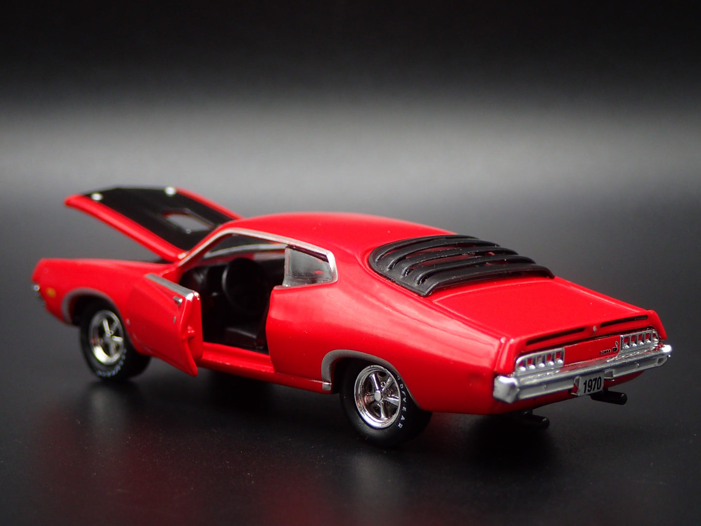 1970 70 FORD TORINO COBRA RED 1:64 SCALE COLLECTIBLE DIORAMA DIECAST MODEL CAR
